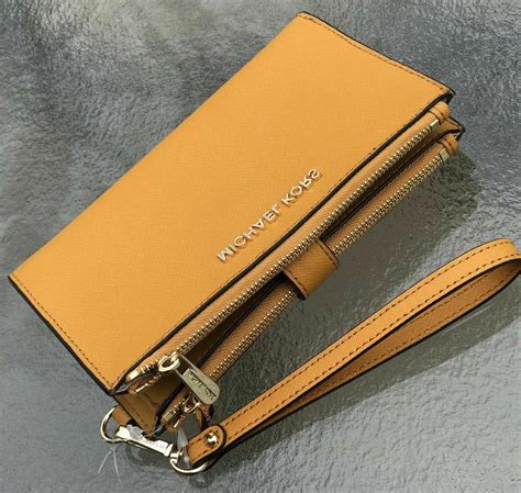 michael kors iphone 12 wallet|michael kors double zip wallet.